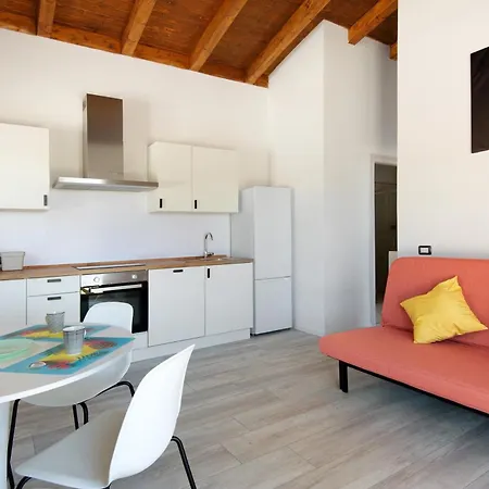 Casa Adriana بيت للعطل لاكونا